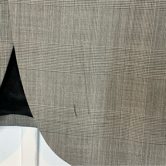 Tiger of Sweden S.1903 Slim Fit Suit Jacket - Picture 4 of 14